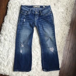 BKE Stella Faded Distressed Cropped Jeans